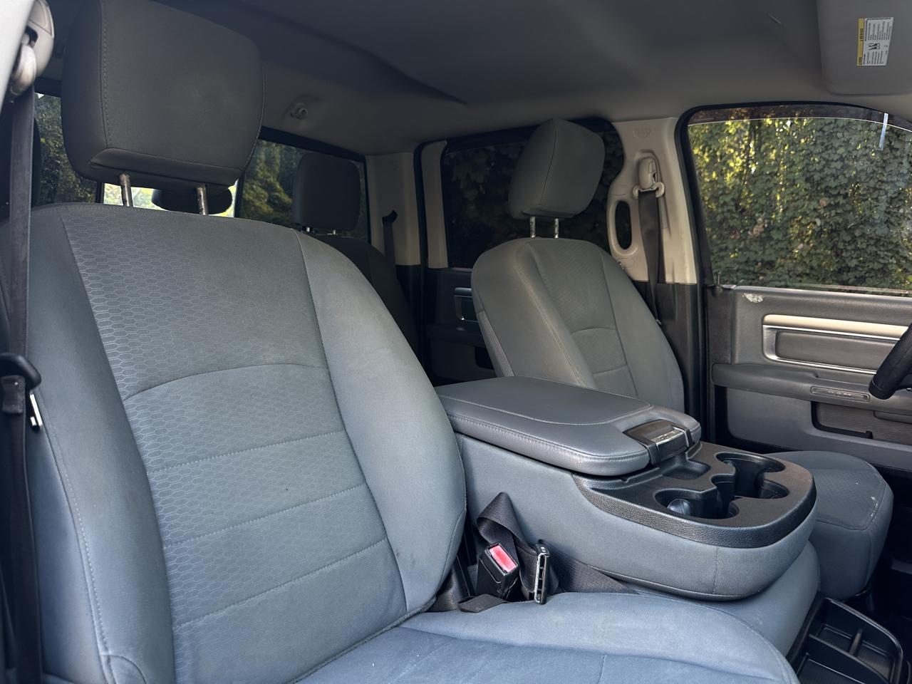 RAM 1500 SLT 4x4 Crew Cab 5'7" Box 2017