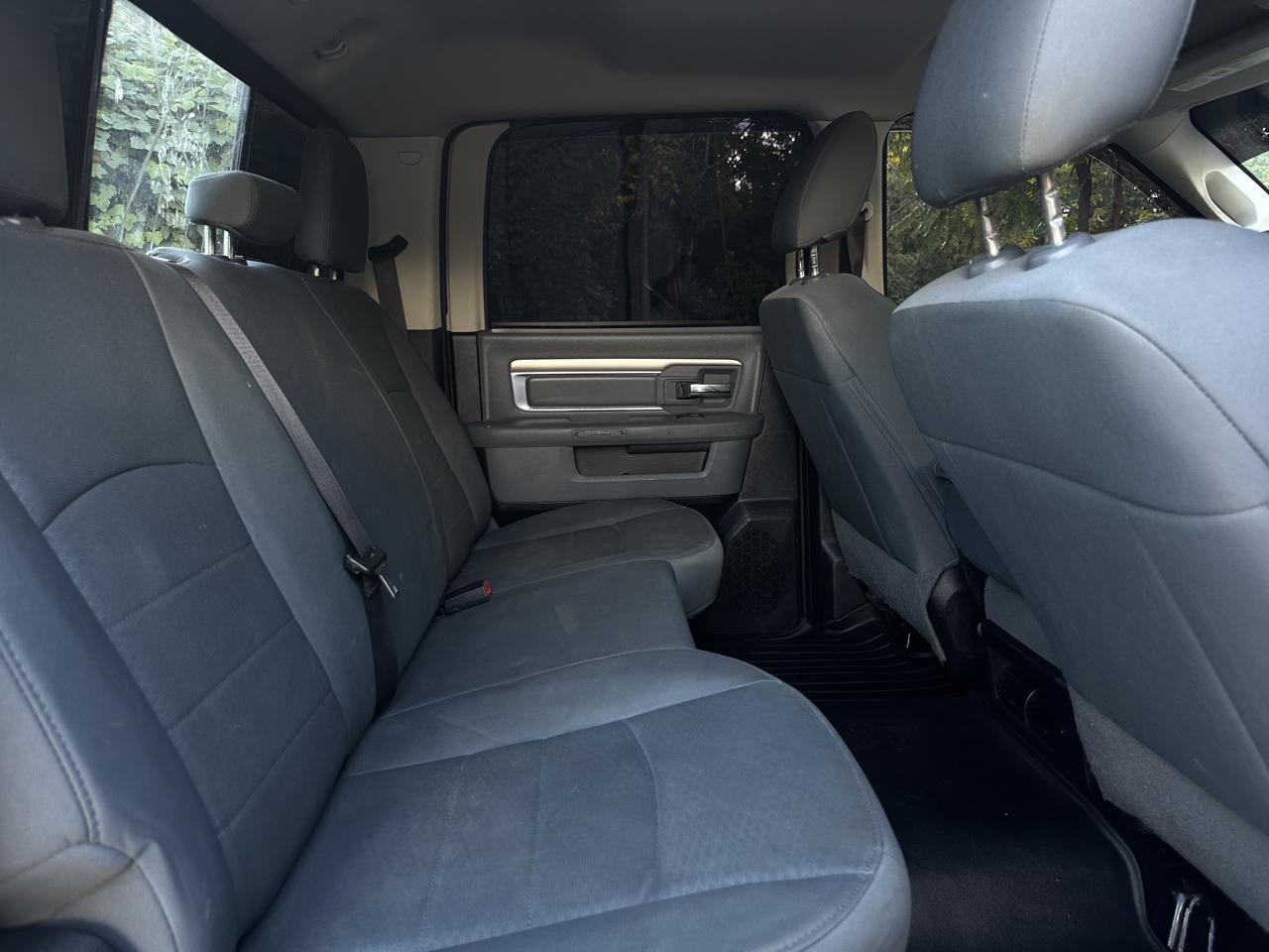 RAM 1500 SLT 4x4 Crew Cab 5'7" Box 2017