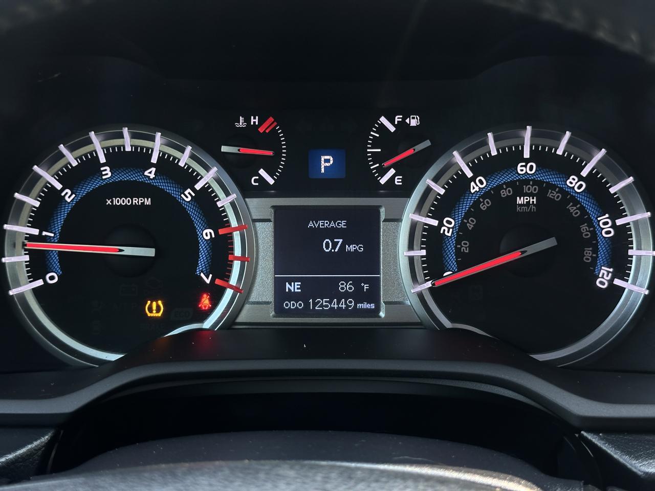 Toyota 4Runner 4WD 4dr V6 Trail Premium (Natl) 2014
