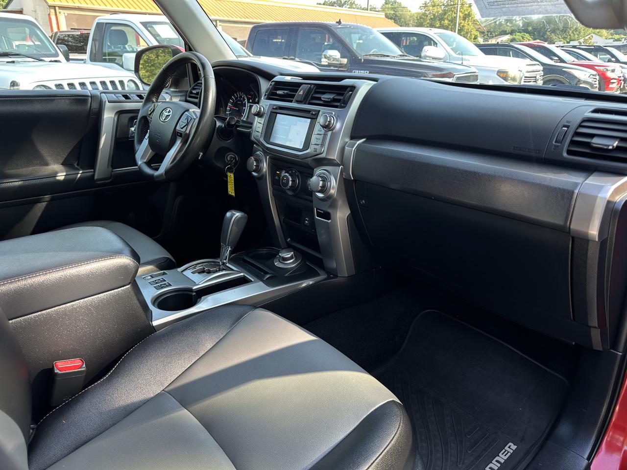 Toyota 4Runner 4WD 4dr V6 Trail Premium (Natl) 2014
