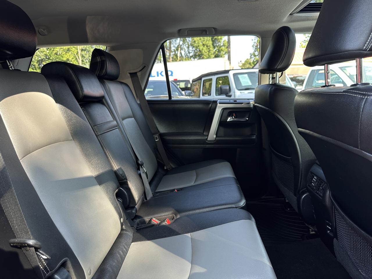 Toyota 4Runner 4WD 4dr V6 Trail Premium (Natl) 2014