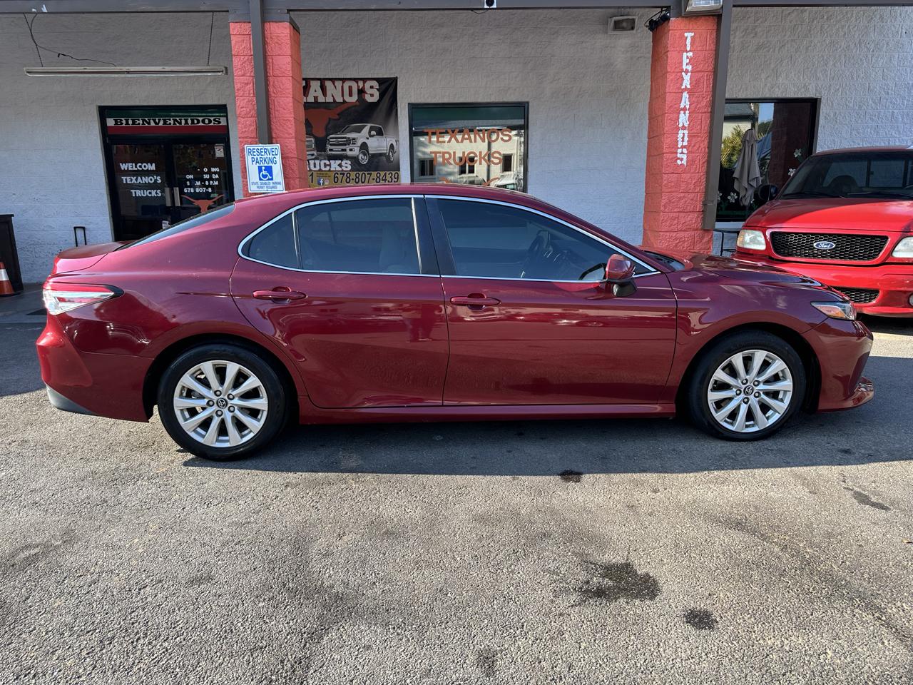 Toyota Camry  2018