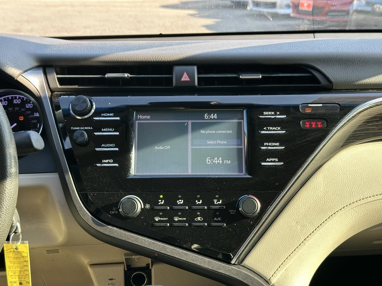 Toyota Camry  2018