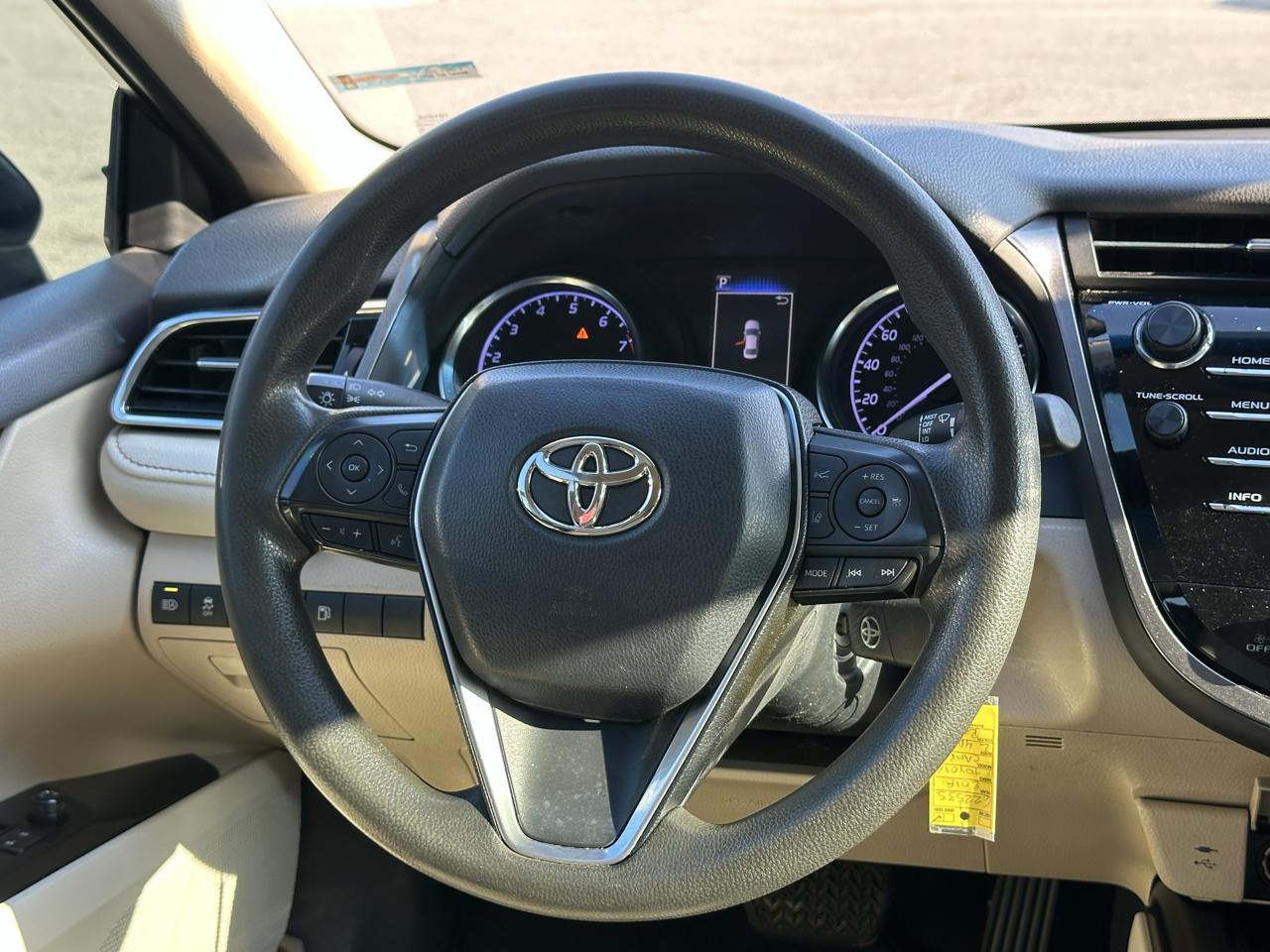 Toyota Camry  2018