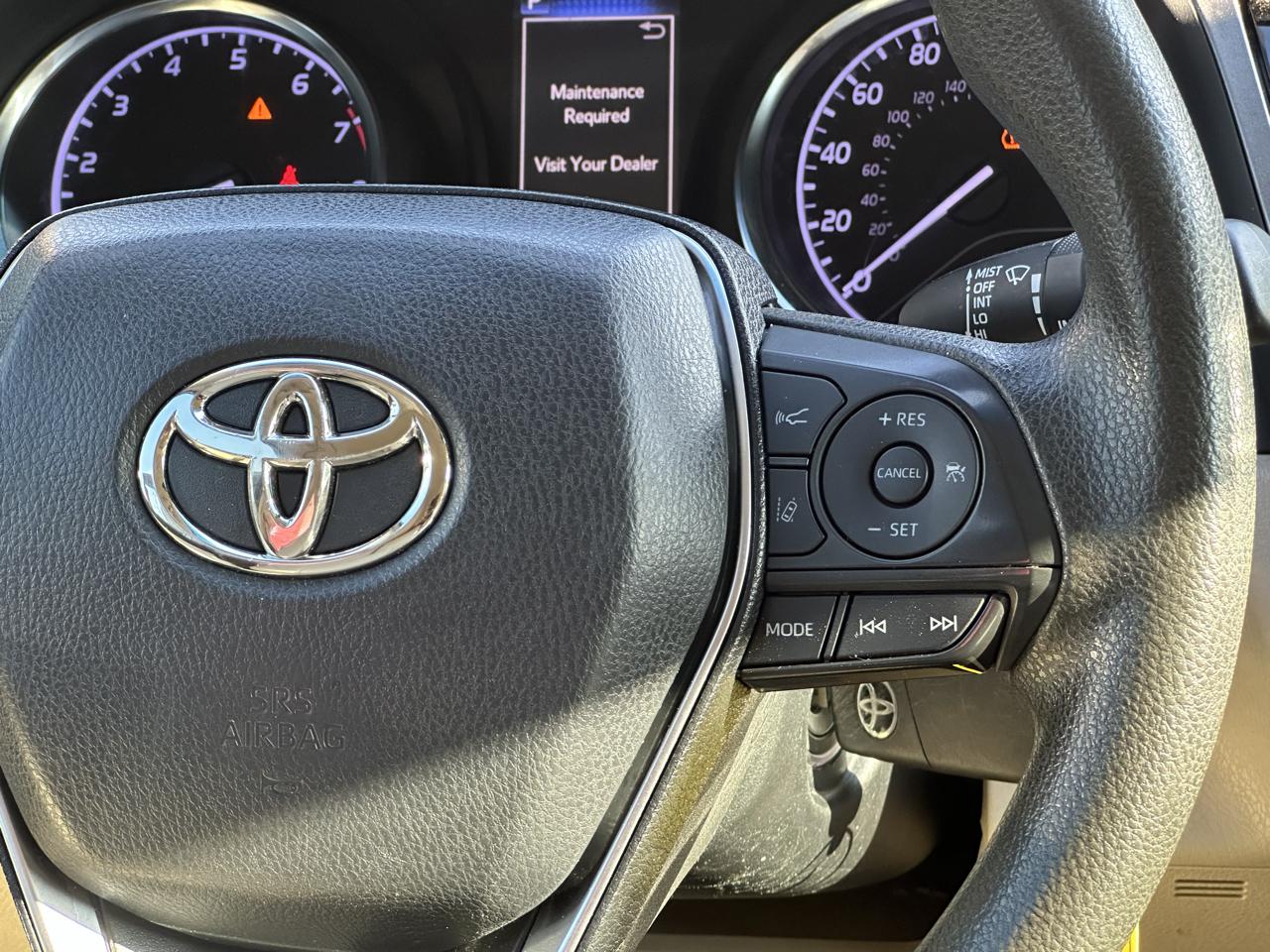 Toyota Camry  2018
