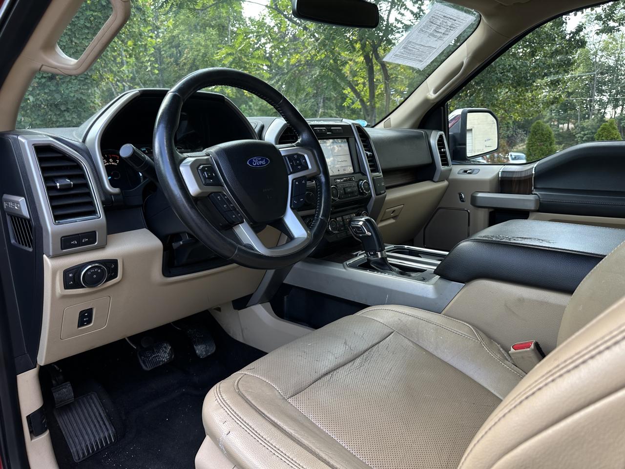 Ford F-150 Lariat SuperCrew 5.5-ft. Bed 4WD 2017