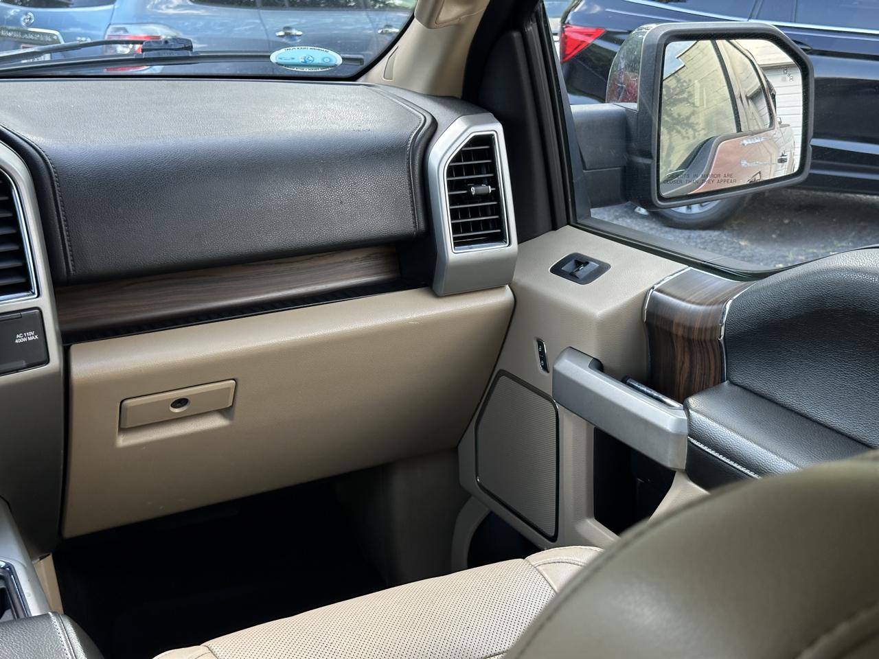 Ford F-150 Lariat SuperCrew 5.5-ft. Bed 4WD 2017