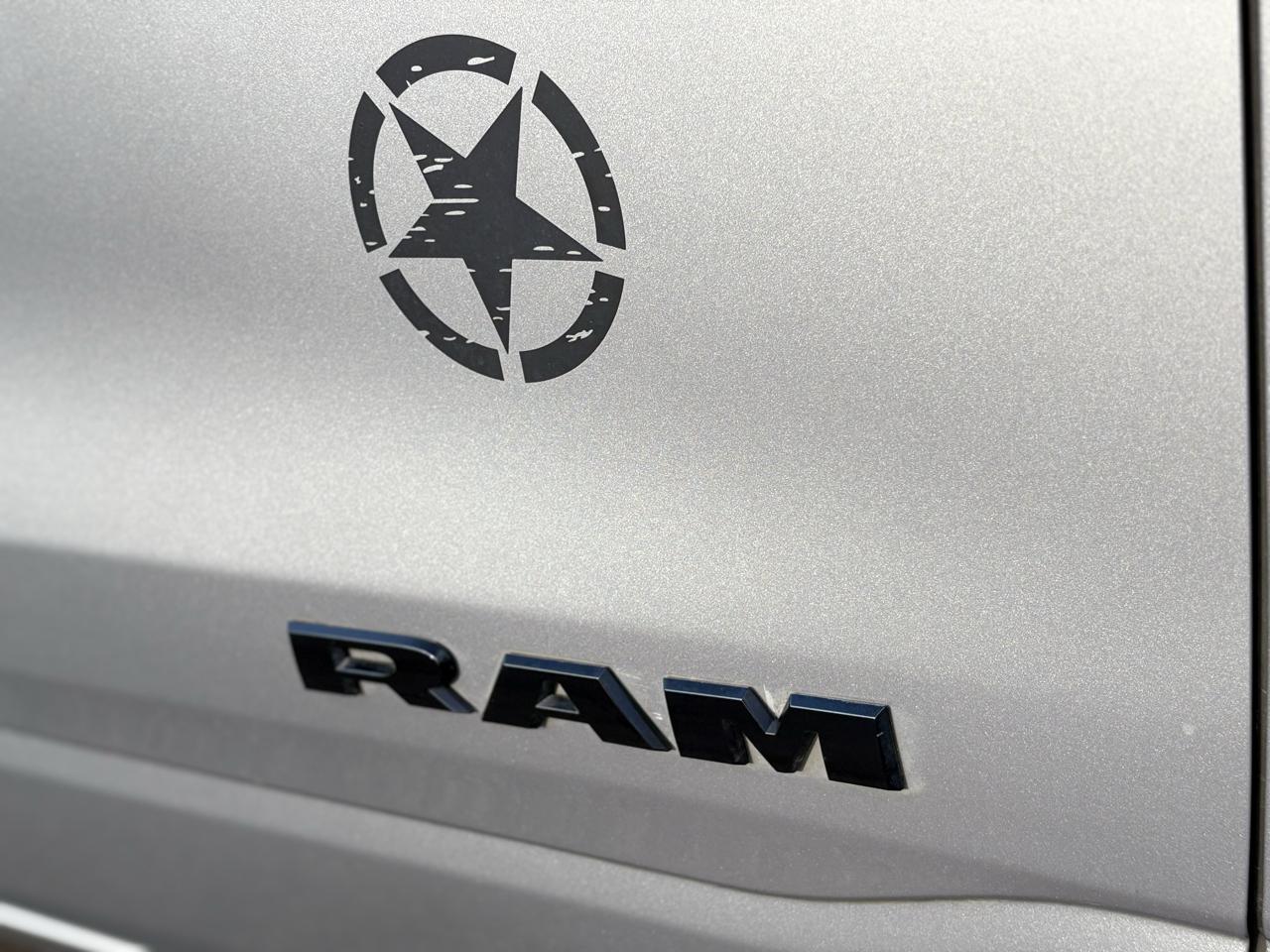 RAM 1500 Big Horn/Lone Star 4x4 Crew Cab 5'7" Box 2019