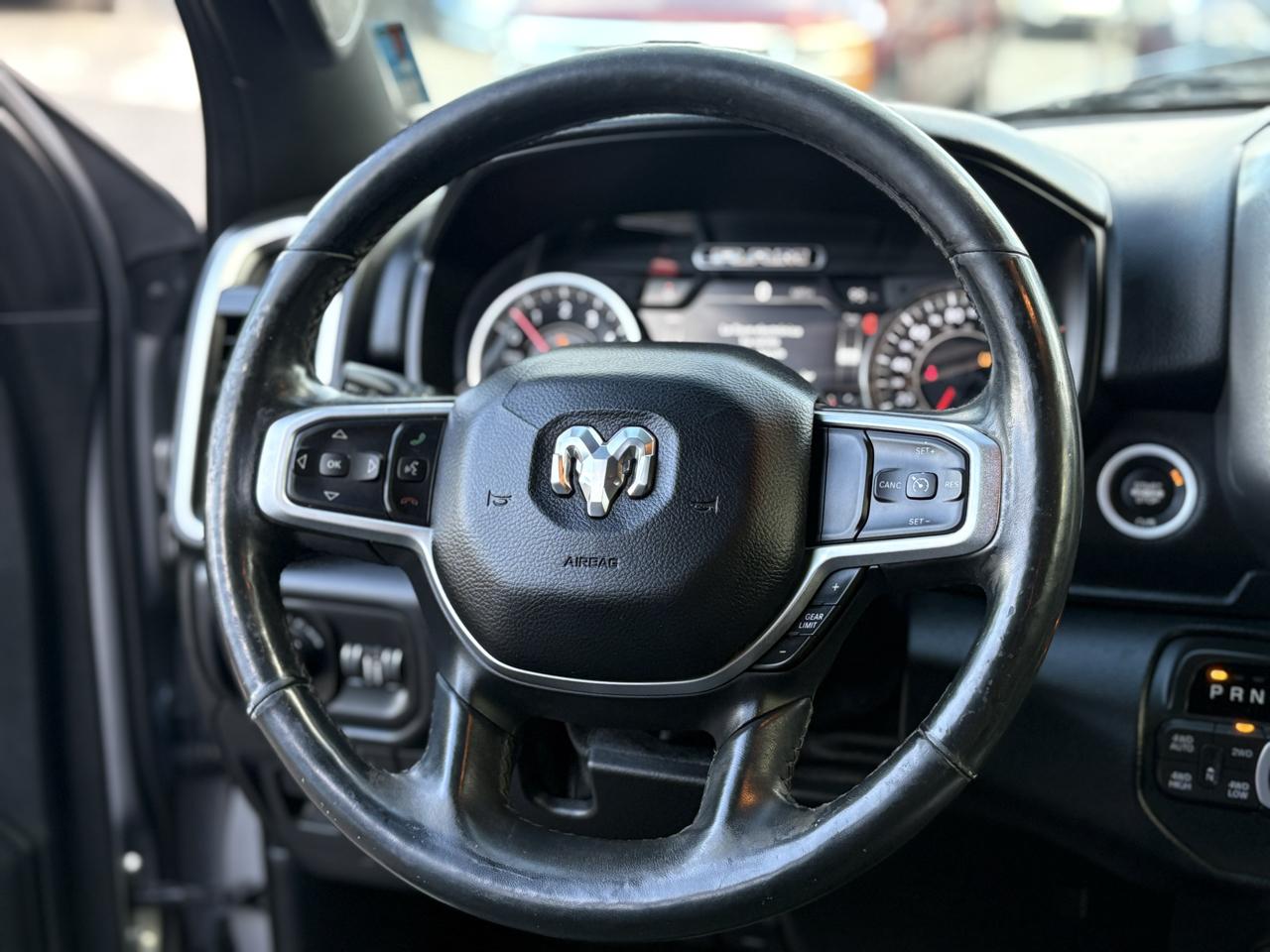RAM 1500 Big Horn/Lone Star 4x4 Crew Cab 5'7" Box 2019