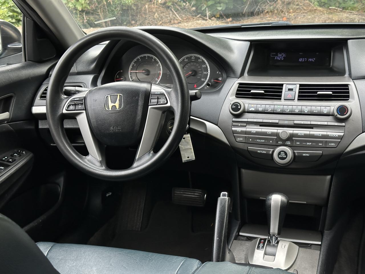 Honda Accord Sdn 4dr I4 Auto LX Premium 2012