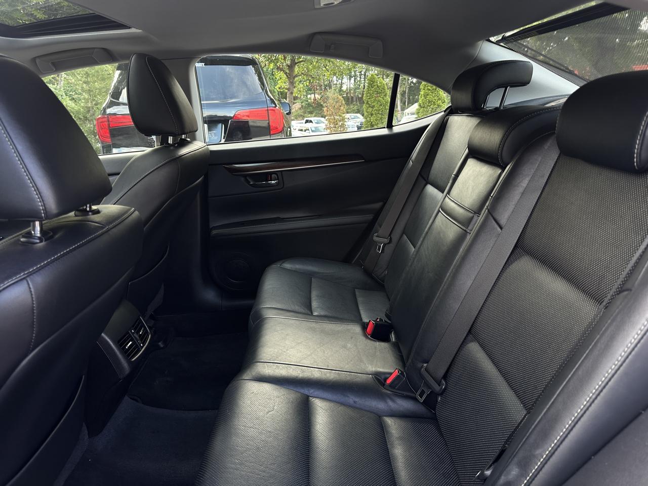 Lexus ES 350 4dr Sdn 2014