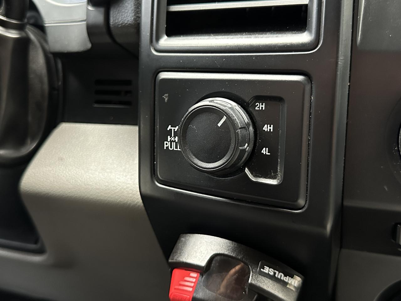 Ford F-150 XL 4WD SuperCrew 6.5' Box 2018