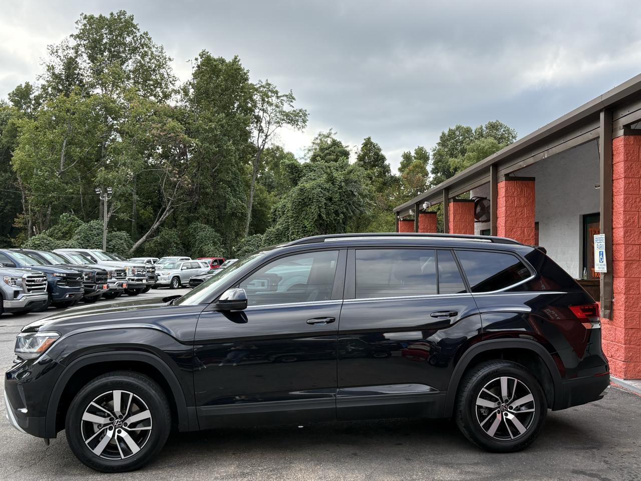 Volkswagen Atlas 2.0T SE FWD 2023