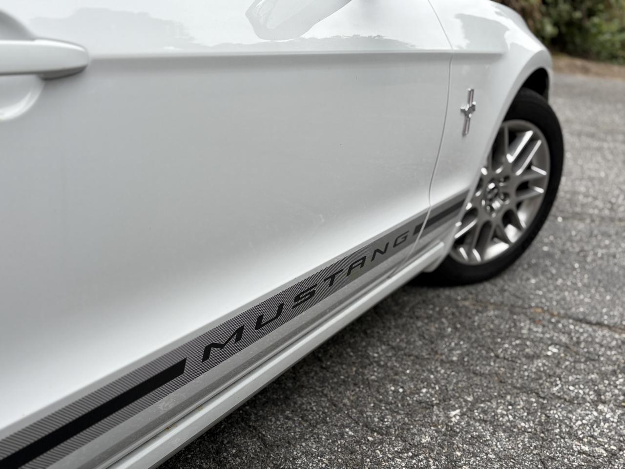 Ford Mustang 2dr Cpe V6 2014