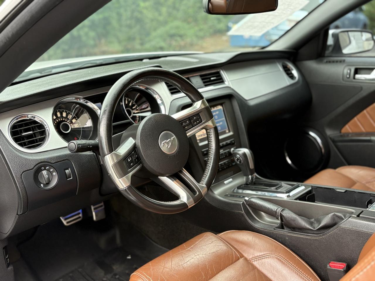 Ford Mustang 2dr Cpe V6 2014