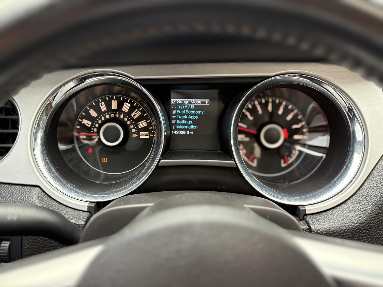 Ford Mustang 2dr Cpe V6 2014
