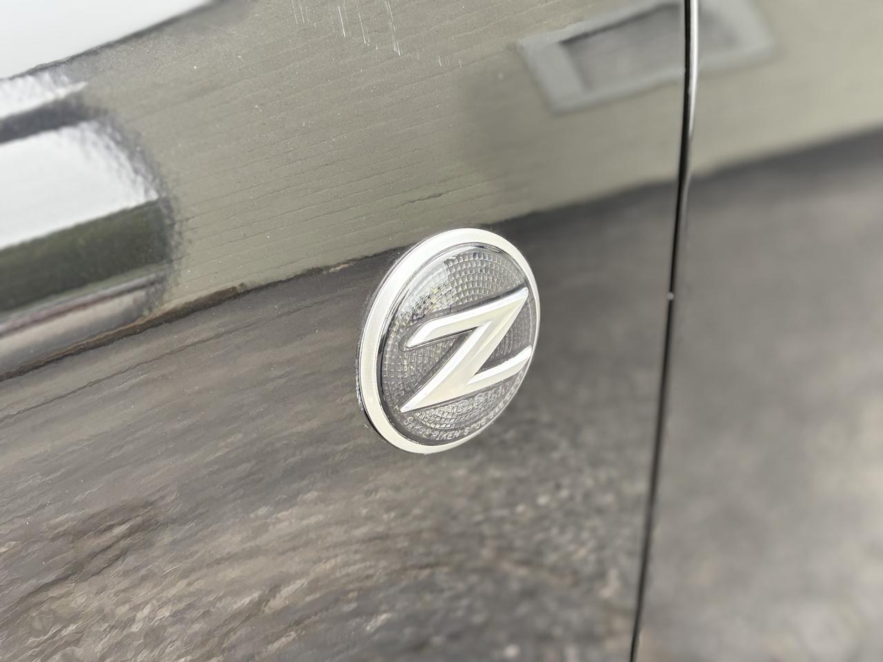 Nissan 370Z 2dr Roadster Auto Touring 2010