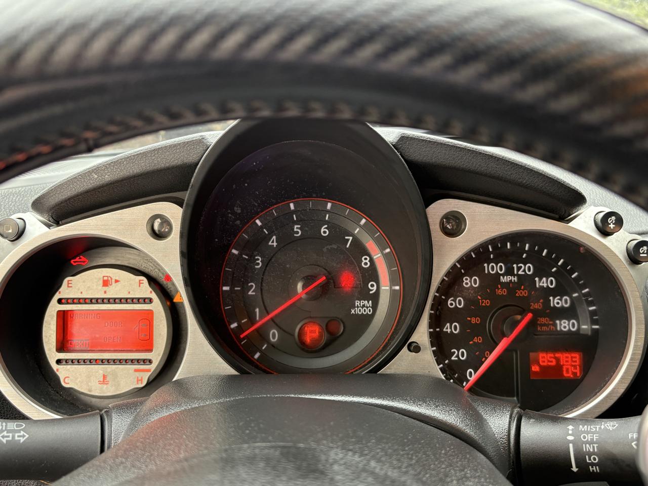 Nissan 370Z 2dr Roadster Auto Touring 2010
