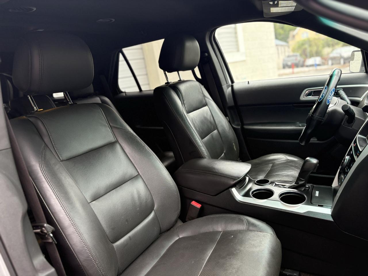 Ford Explorer FWD 4dr Limited 2014