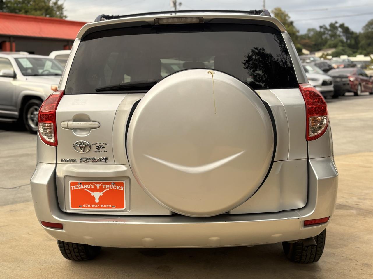 Toyota RAV4 2WD 4dr 4-cyl (Natl) 2007