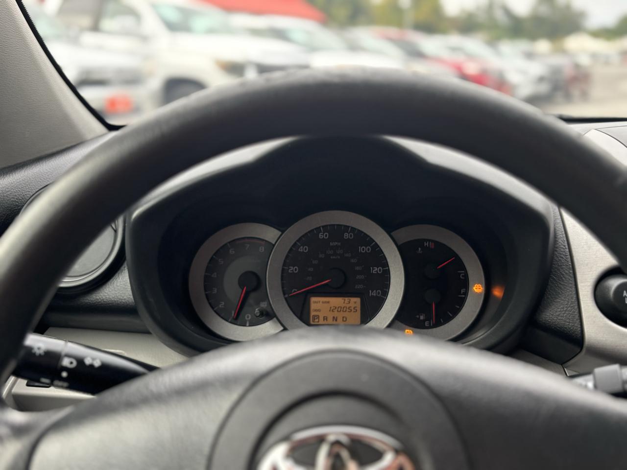 Toyota RAV4 2WD 4dr 4-cyl (Natl) 2007