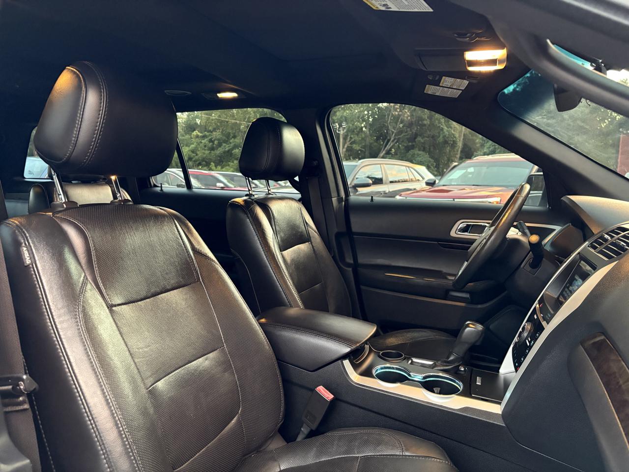 RAM 1500 Laramie 4x4 Crew Cab 5'7" Box 2019
