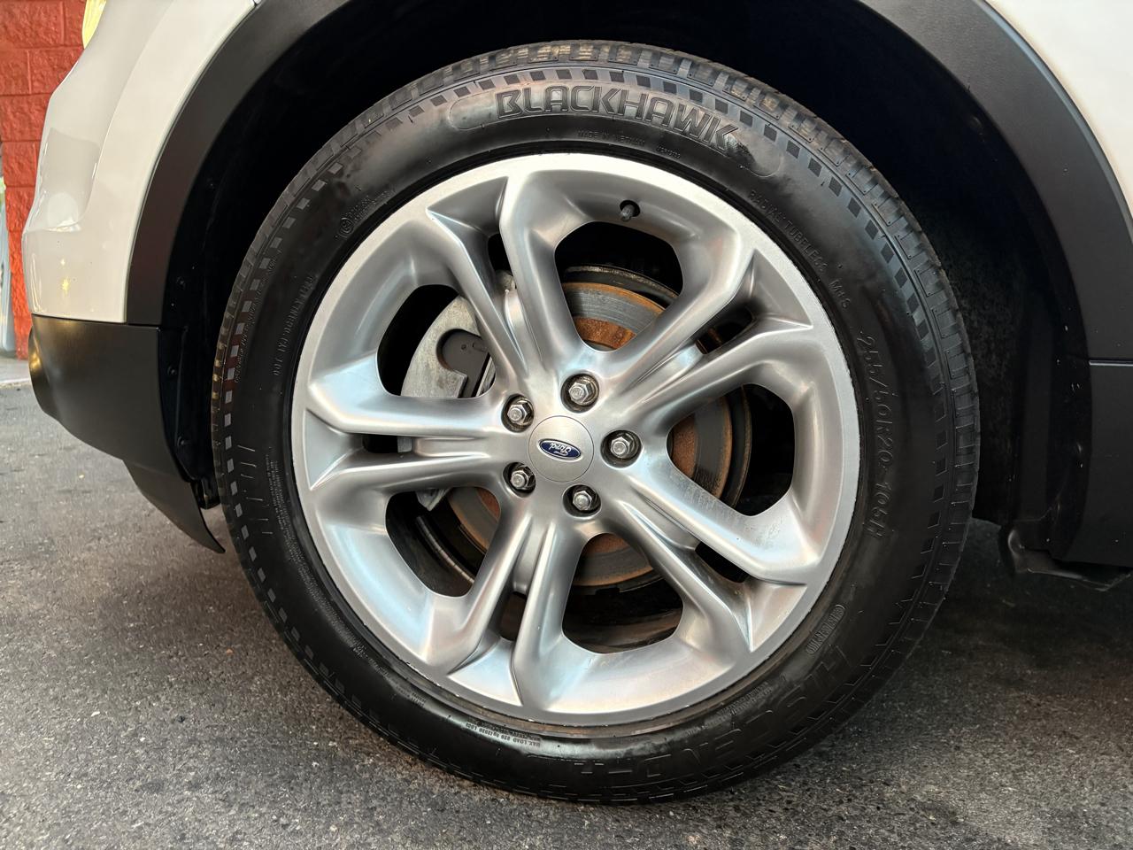 RAM 1500 Laramie 4x4 Crew Cab 5'7" Box 2019