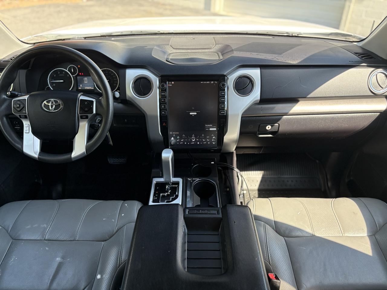 Toyota Tundra 2WD Truck CrewMax 5.7L V8 6-Spd AT SR5 (Natl) 2014