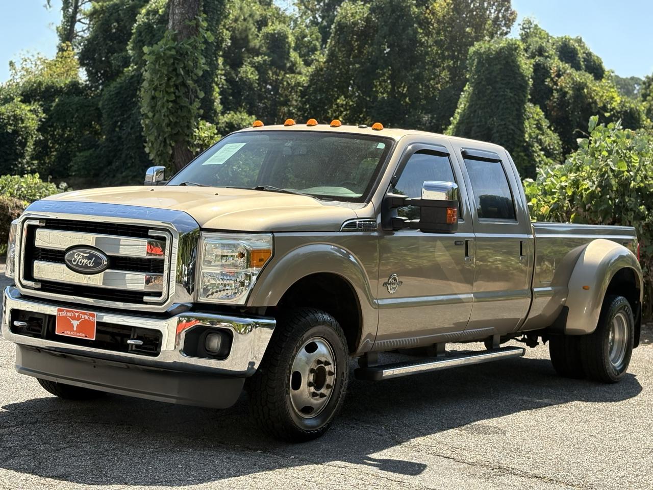 Ford Super Duty F-350 DRW 4WD Crew Cab 172" King Ranch 2011