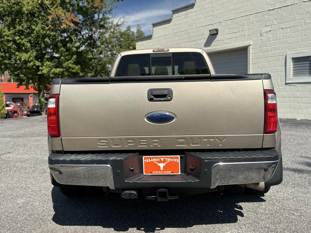 Ford Super Duty F-350 DRW 4WD Crew Cab 172" King Ranch 2011
