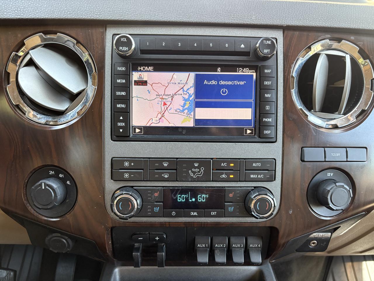 Ford Super Duty F-350 DRW 4WD Crew Cab 172" King Ranch 2011