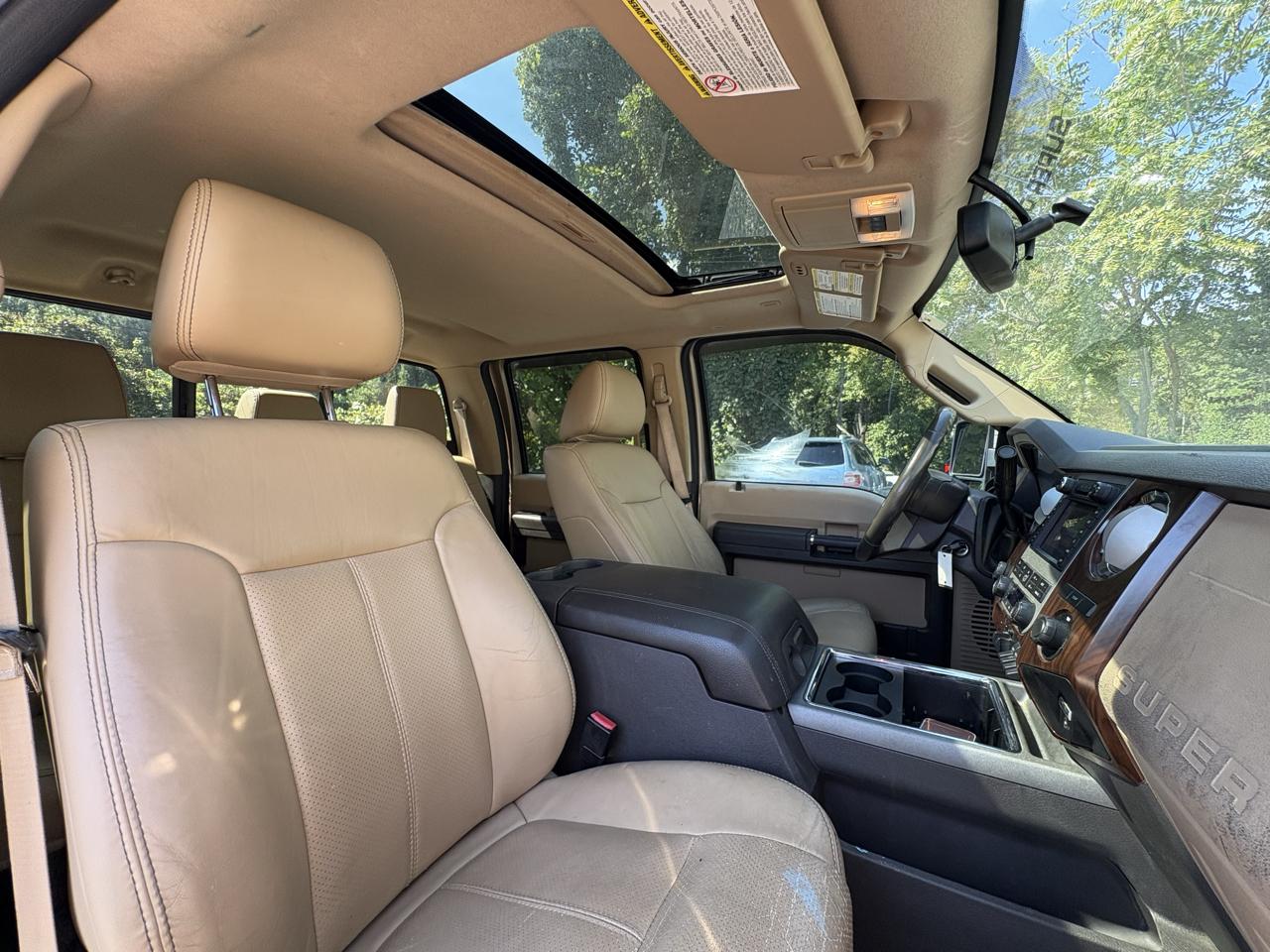 Ford Super Duty F-350 DRW 4WD Crew Cab 172" King Ranch 2011