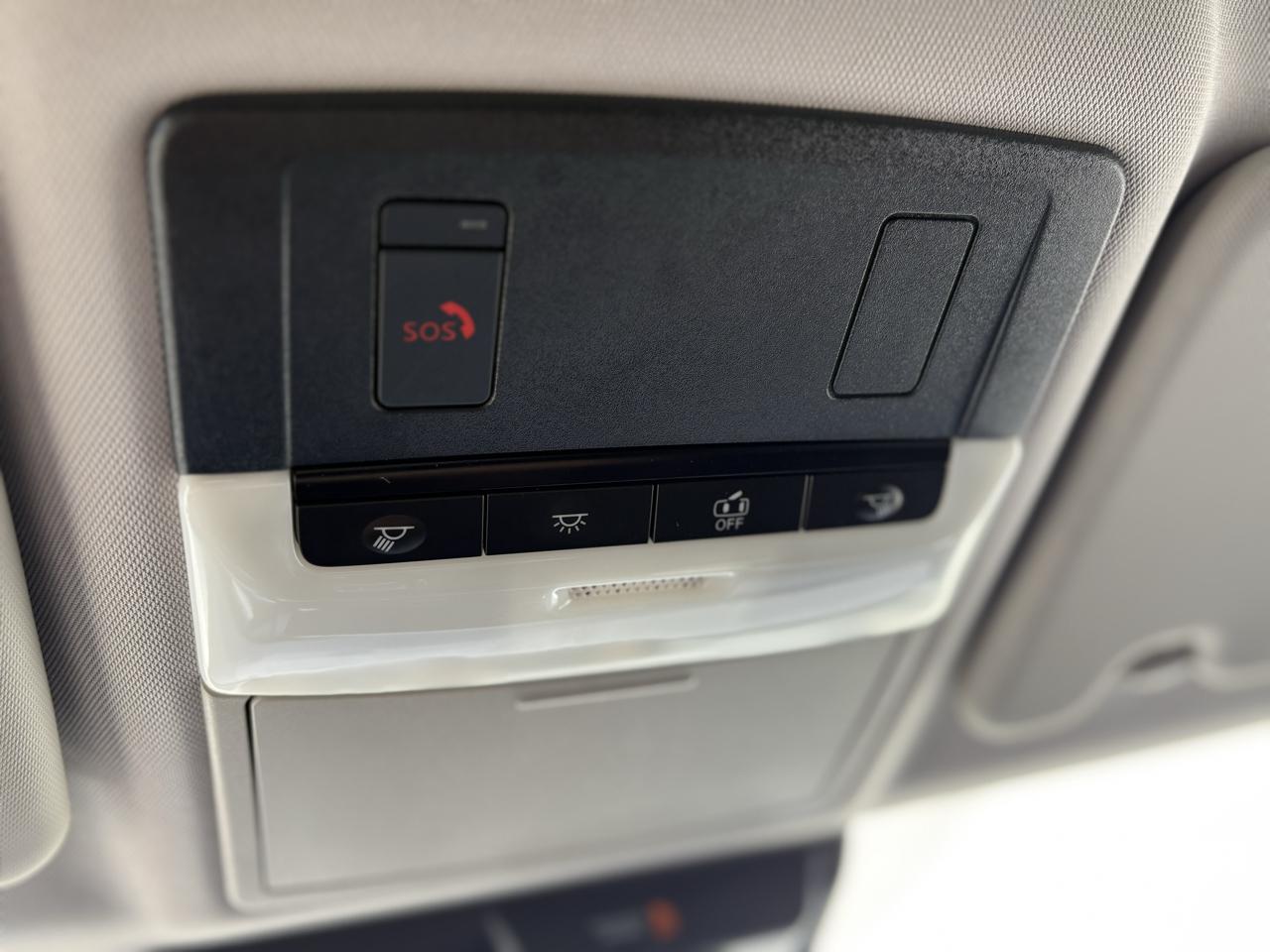 Mitsubishi Outlander ES FWD 2022