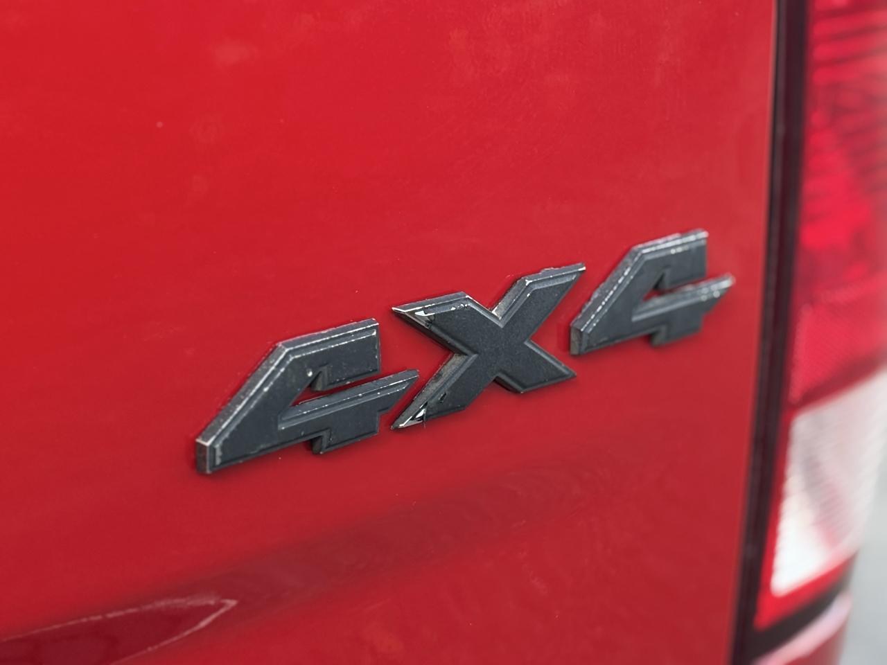 RAM 2500 4WD Crew Cab 149" SLT 2016