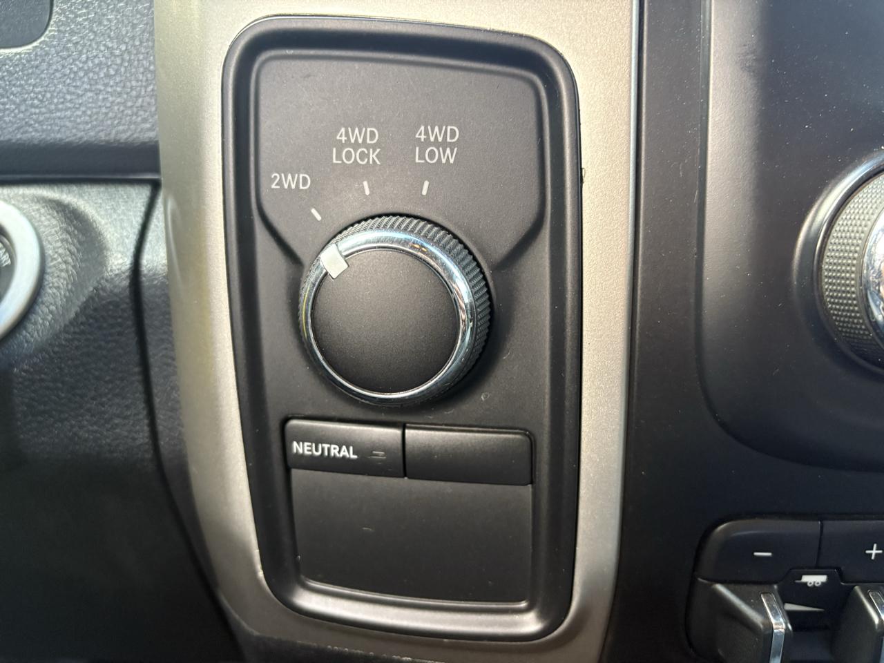 RAM 2500 4WD Crew Cab 149" SLT 2016