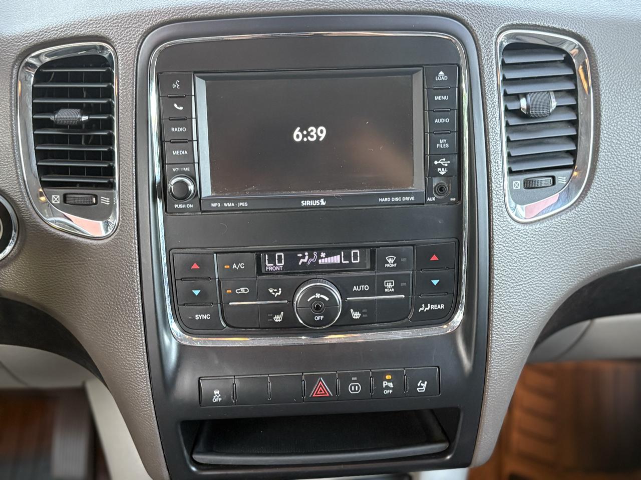 Dodge Durango 2WD 4dr Crew 2011