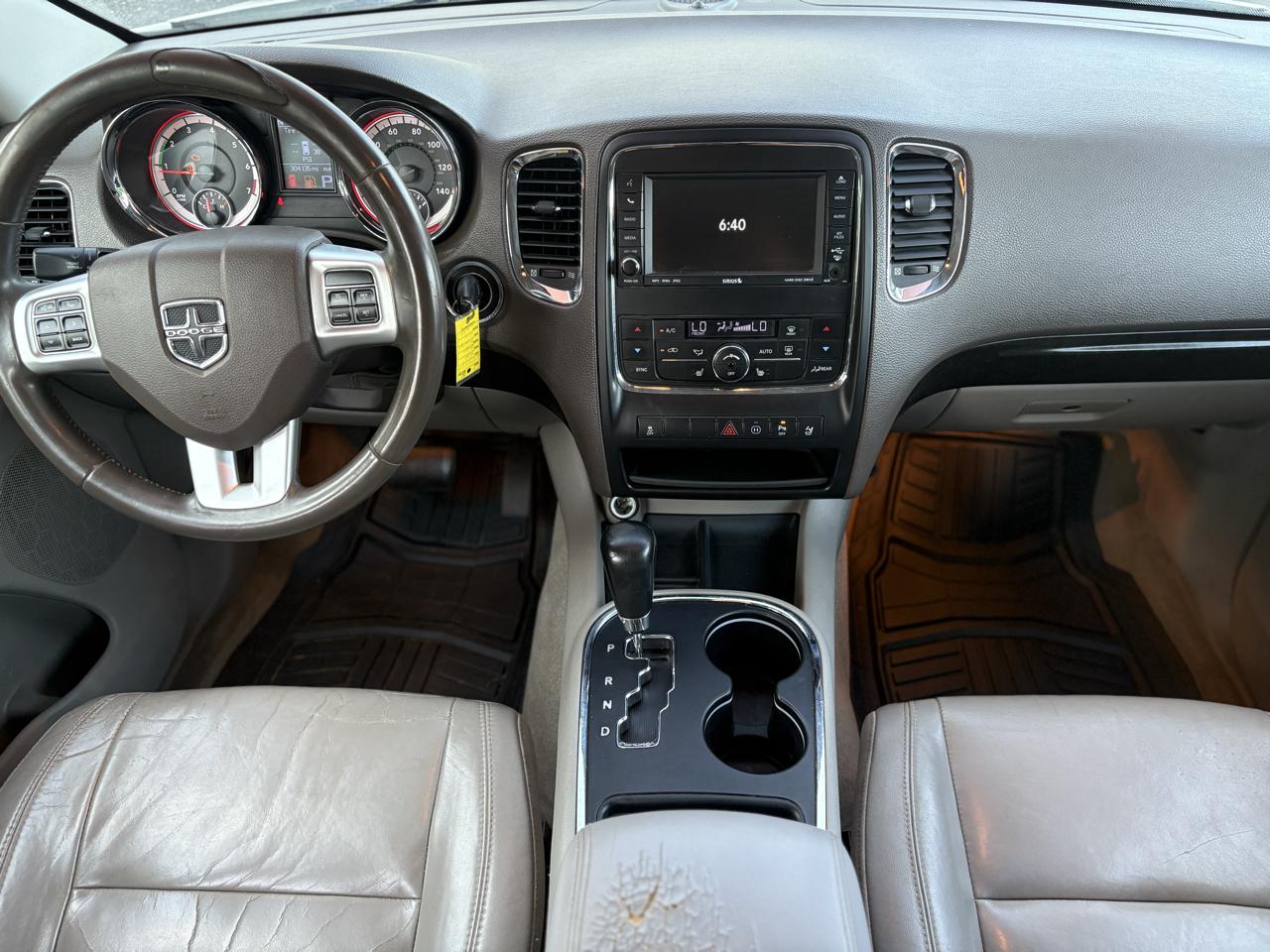 Dodge Durango 2WD 4dr Crew 2011