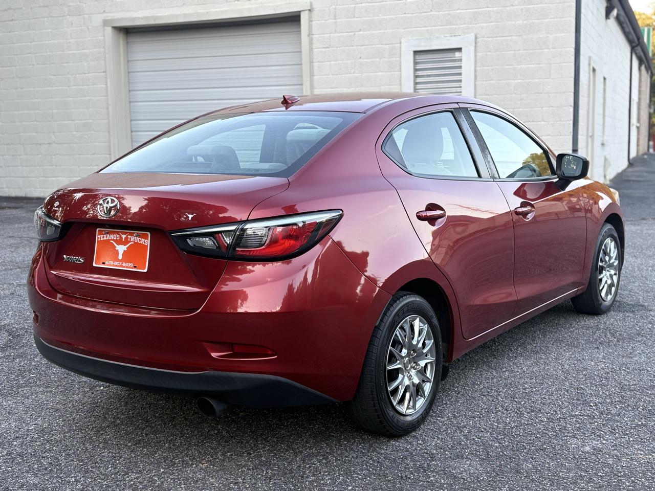 Toyota Yaris Sedan XLE Auto (Natl) 2019