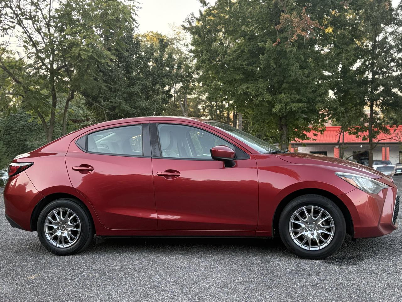 Toyota Yaris Sedan XLE Auto (Natl) 2019