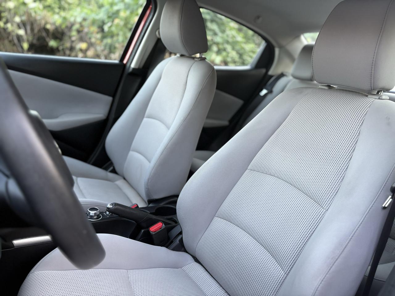 Toyota Yaris Sedan XLE Auto (Natl) 2019
