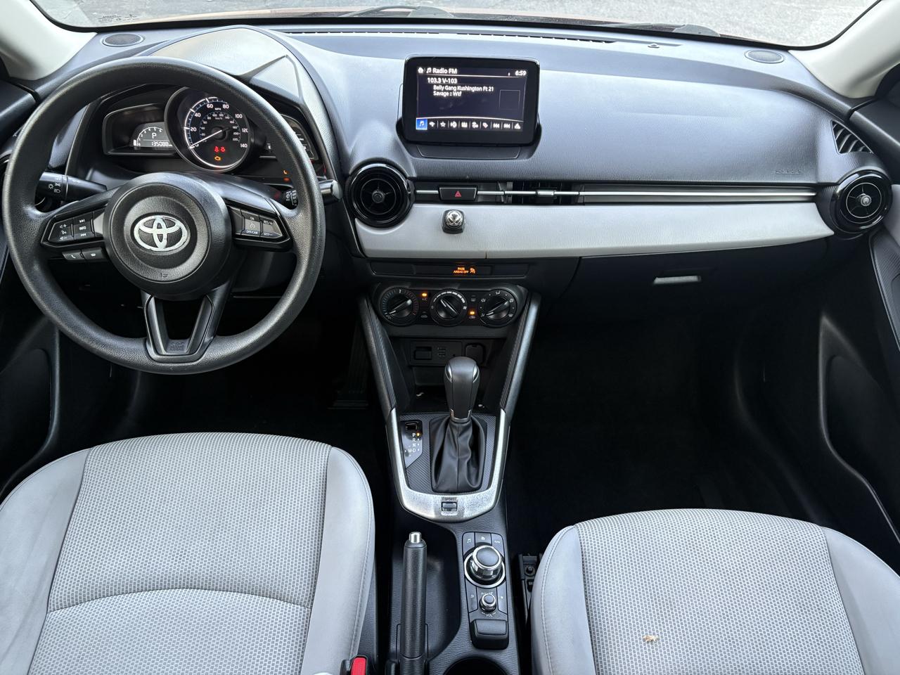 Toyota Yaris Sedan XLE Auto (Natl) 2019