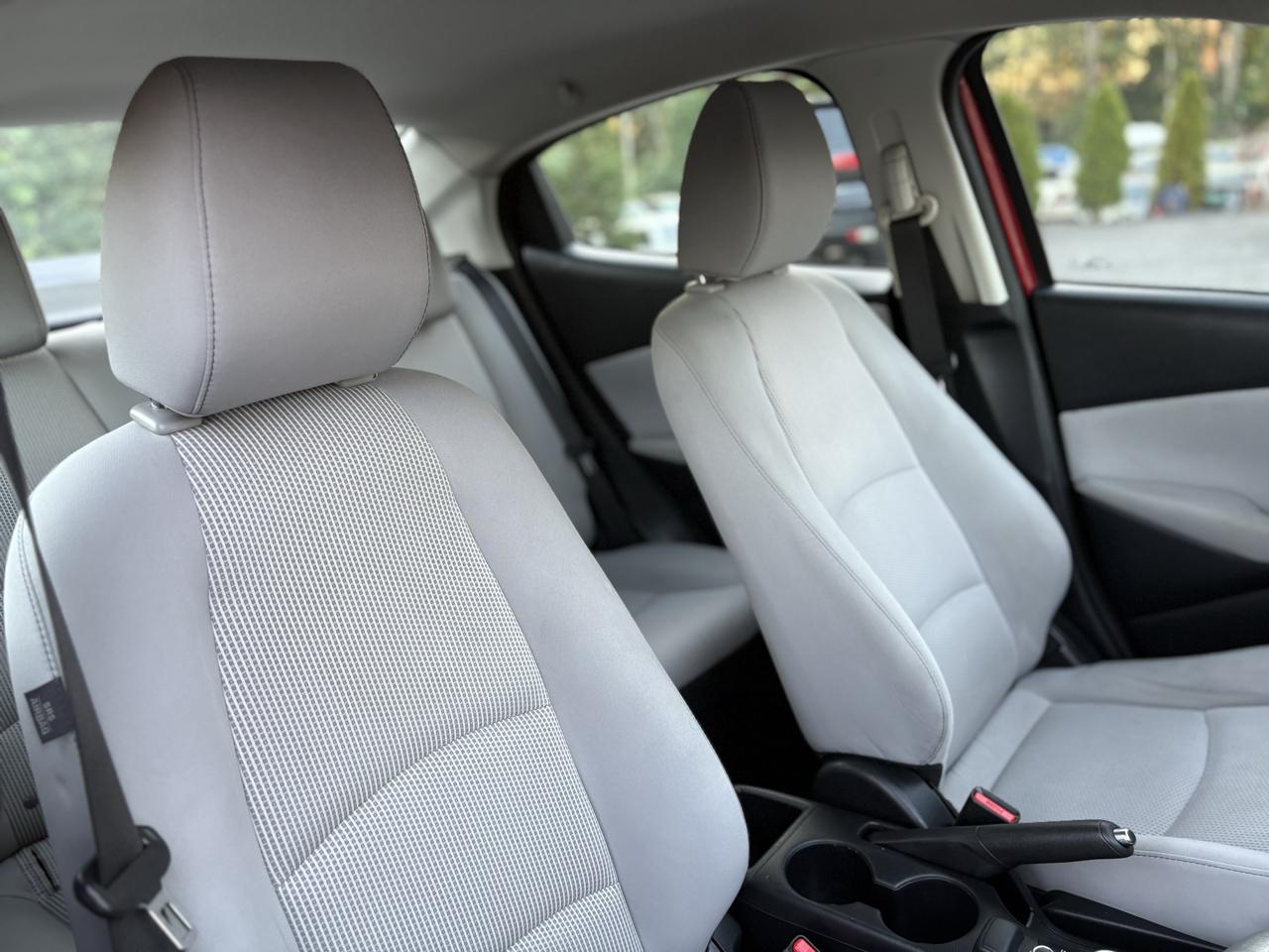 Toyota Yaris Sedan XLE Auto (Natl) 2019