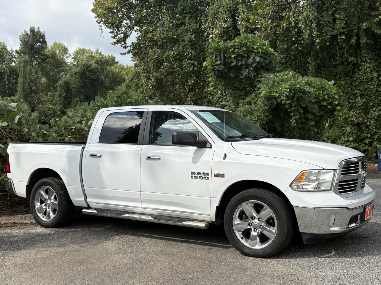 RAM 1500 2WD Crew Cab 140.5" Big Horn 2015