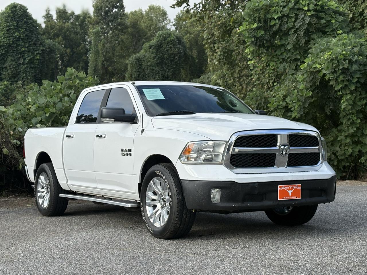RAM 1500 4WD Crew Cab 140.5" Big Horn 2015