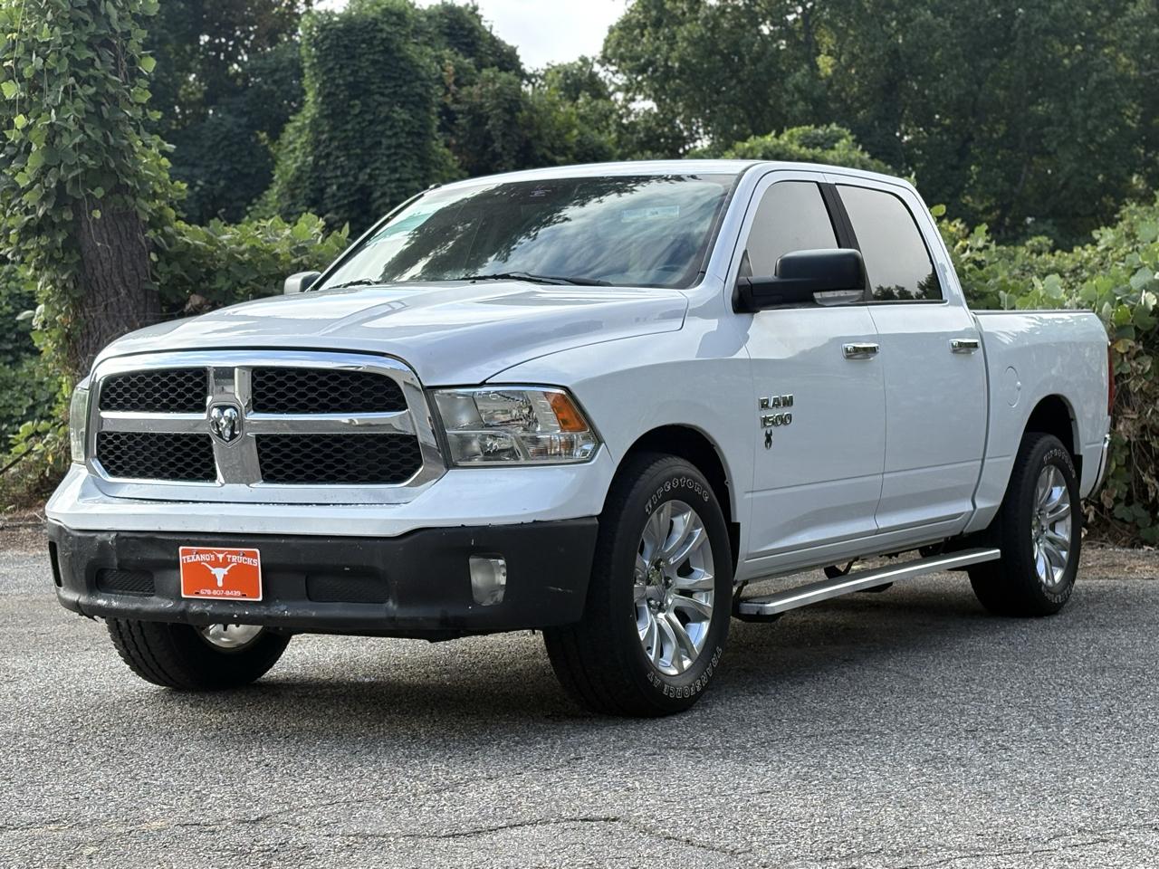 RAM 1500 4WD Crew Cab 140.5" Big Horn 2015