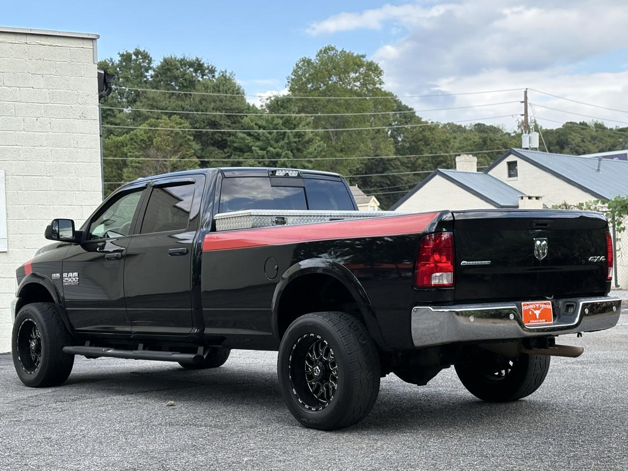 RAM 2500 4WD Crew Cab 169" Outdoorsman 2016