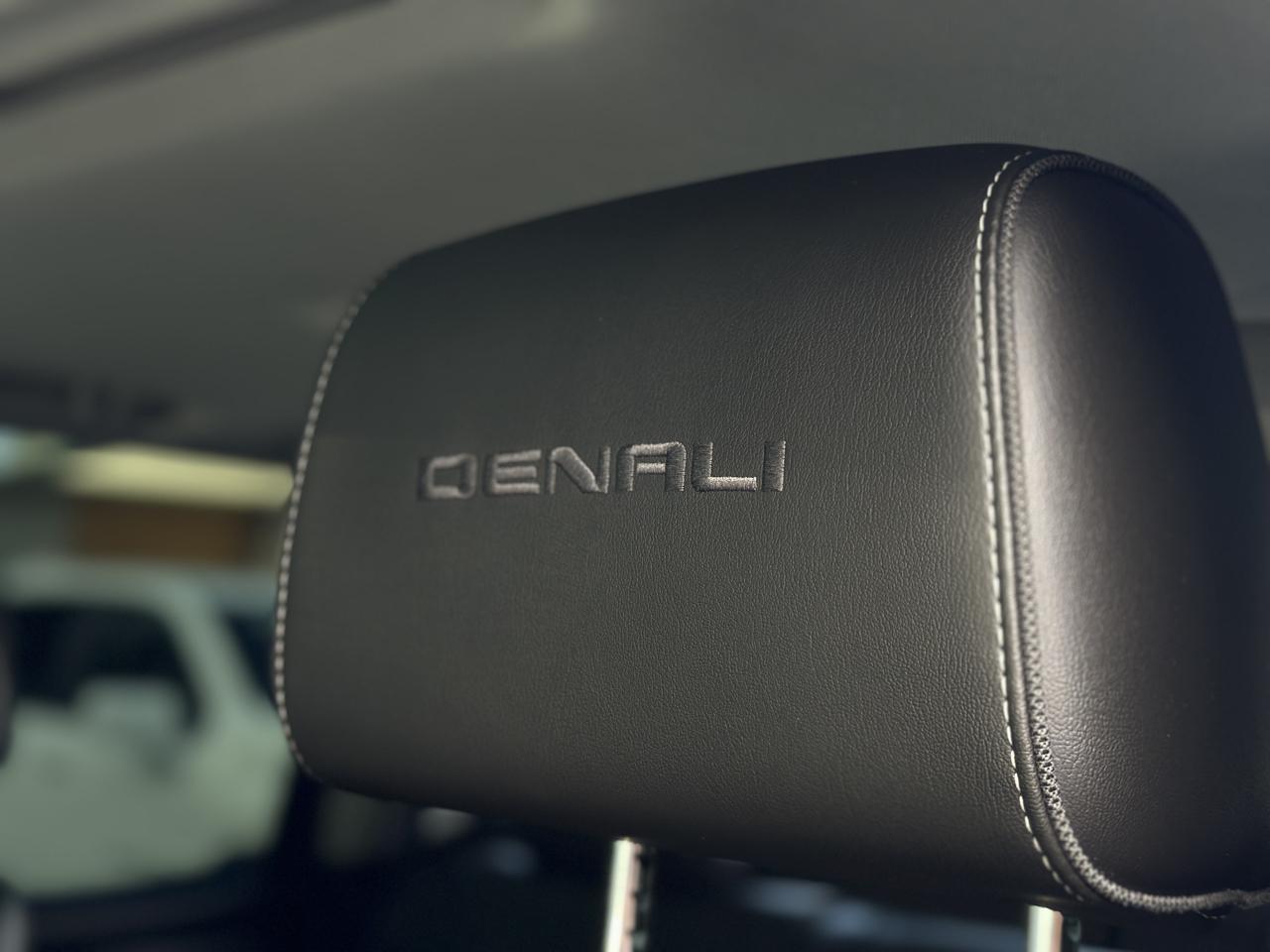 GMC Sierra 2500HD 4WD Crew Cab 153.7" Denali 2019