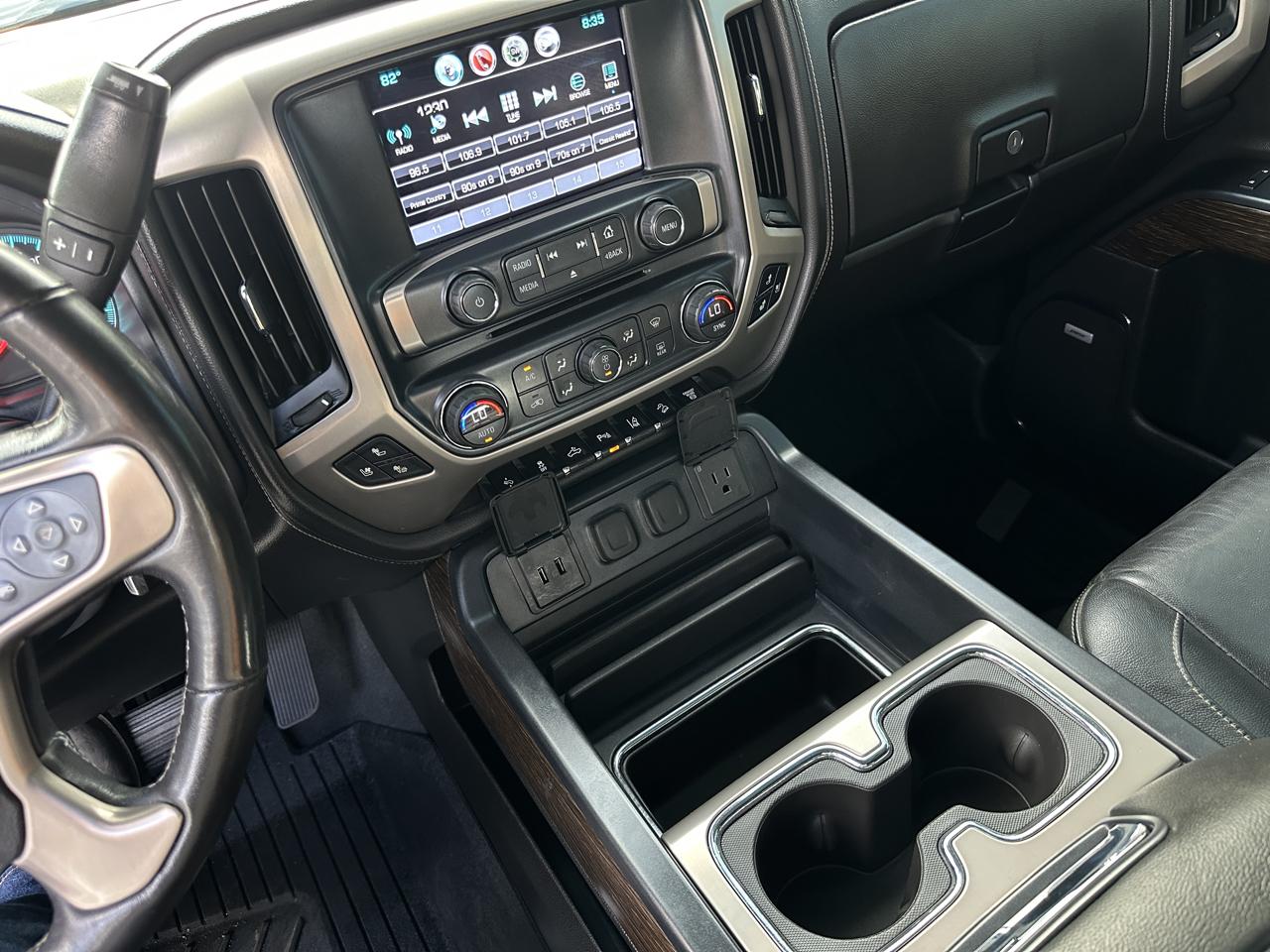GMC Sierra 2500HD 4WD Crew Cab 153.7" Denali 2019