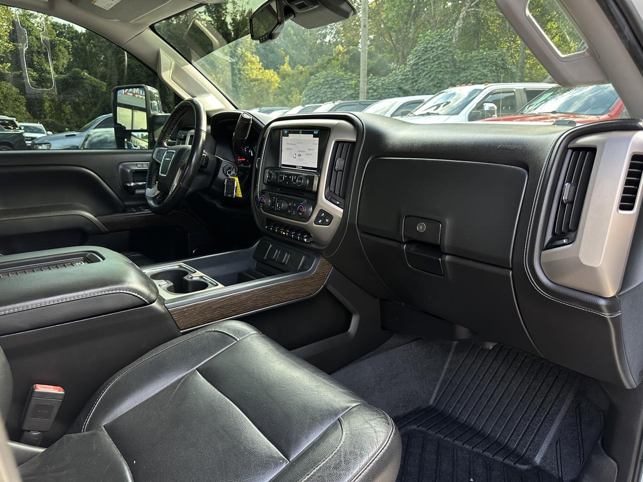 GMC Sierra 2500HD 4WD Crew Cab 153.7" Denali 2019