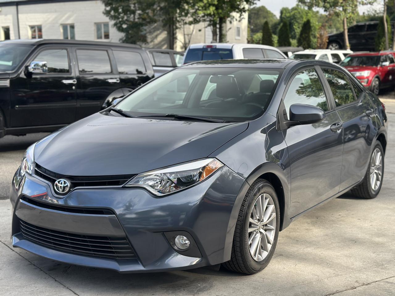 Toyota Corolla 4dr Sdn CVT LE Premium (Natl) 2015